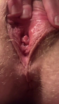 Close up Pussy with Big Labia Fingering Masturbation