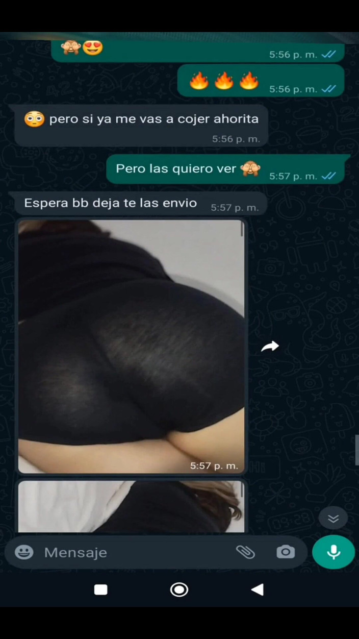 Mexicasero: Mi amigo en mini pantalones cortos se pone caliente