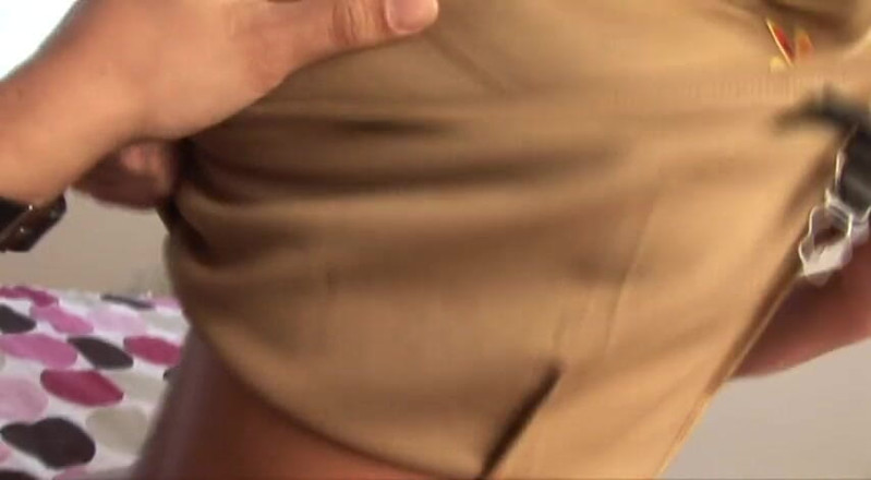 Femdom Sex: sunahre baalon vaali kutiya Tricia apni kaamuk gand ke saath...