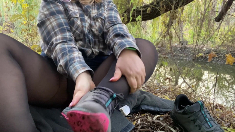Elena: Azgın orta yaşlı seksi kadın ve en iyi arkadaşı dildo