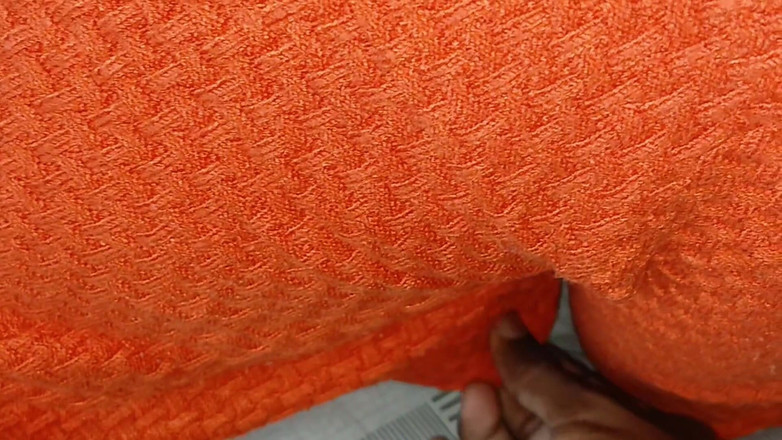 Apple Porn: 火辣继妹享受周末性爱