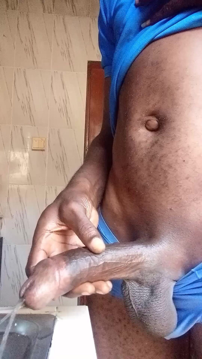 Londiq boys: Enorme Cazzo Africano Visualizzato in Pubblico Masturbazione E Sborrata