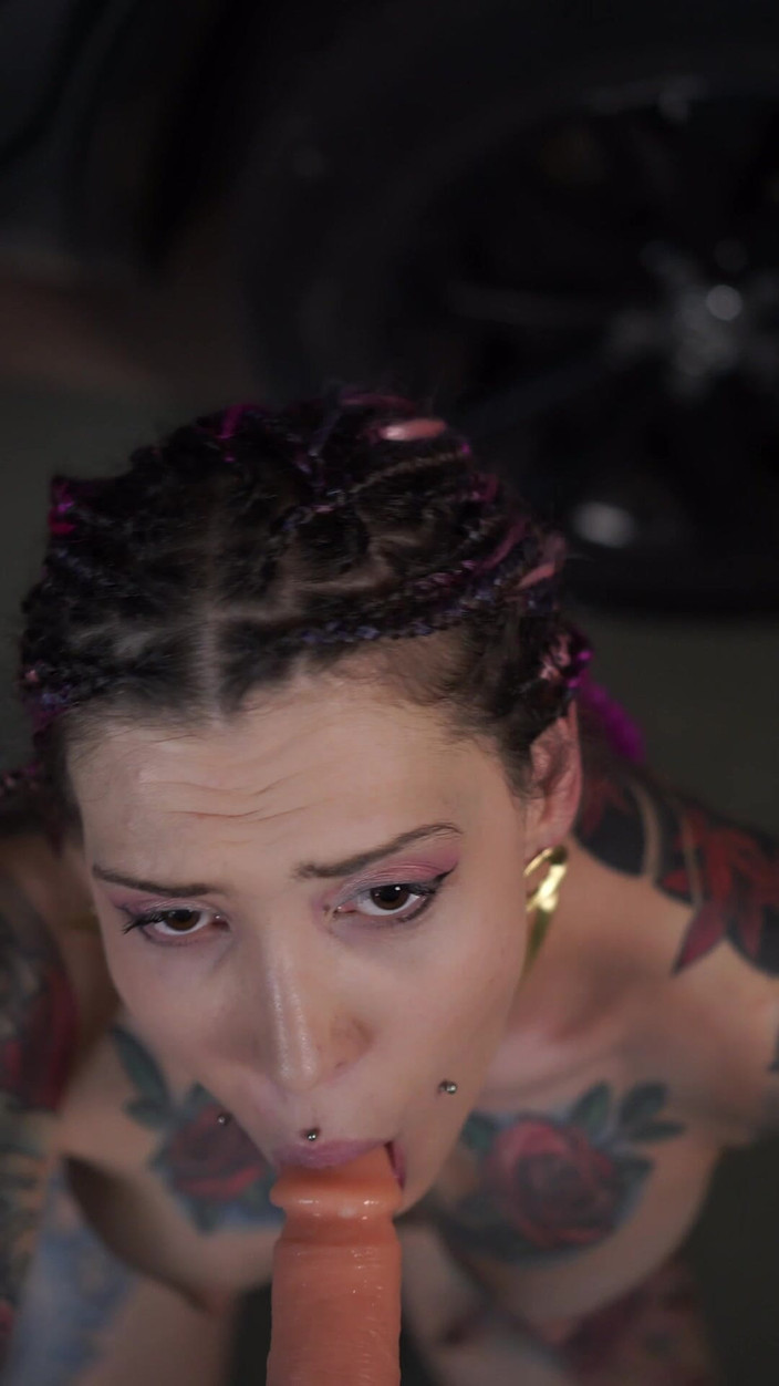 Roxy Rain: Sladké rty na hračce
