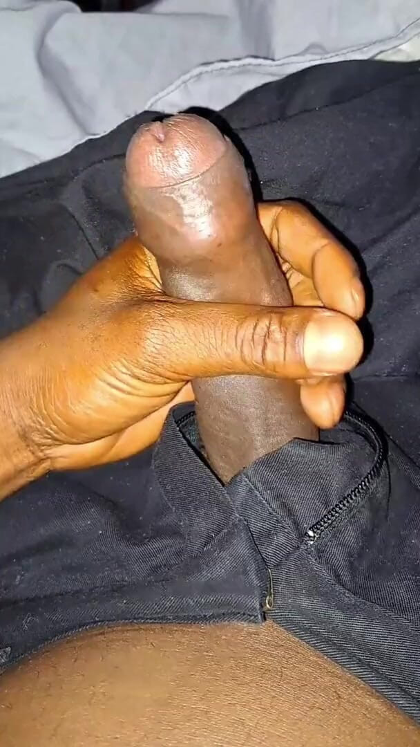 Big Black Cocks Cumming: Nata4sex mengusap zakar hitam bidaan saya