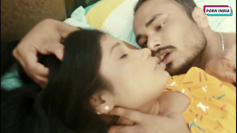 Porn India Studio: Cuplu sexy cu sex romantic dur dimineața