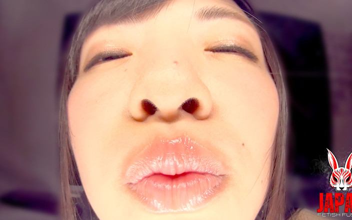 Japan Fetish Fusion: Učebna Idol POV: Nedbalý francouzský polibek Yukari Miyazawa zaplavuje tvůj...