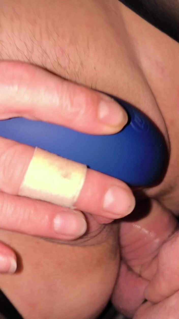 Joannawet: Cewek nakal ini lagi asik fingering memek bebasuhnya