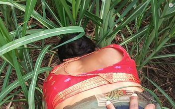 My Sexy Wife and I Hot in Sugarcane Field Indian Sex Video