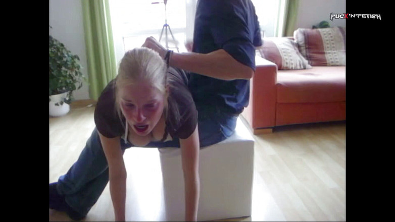 Fuck n Fetish: मैंने भूल की, सर! -पिटाई