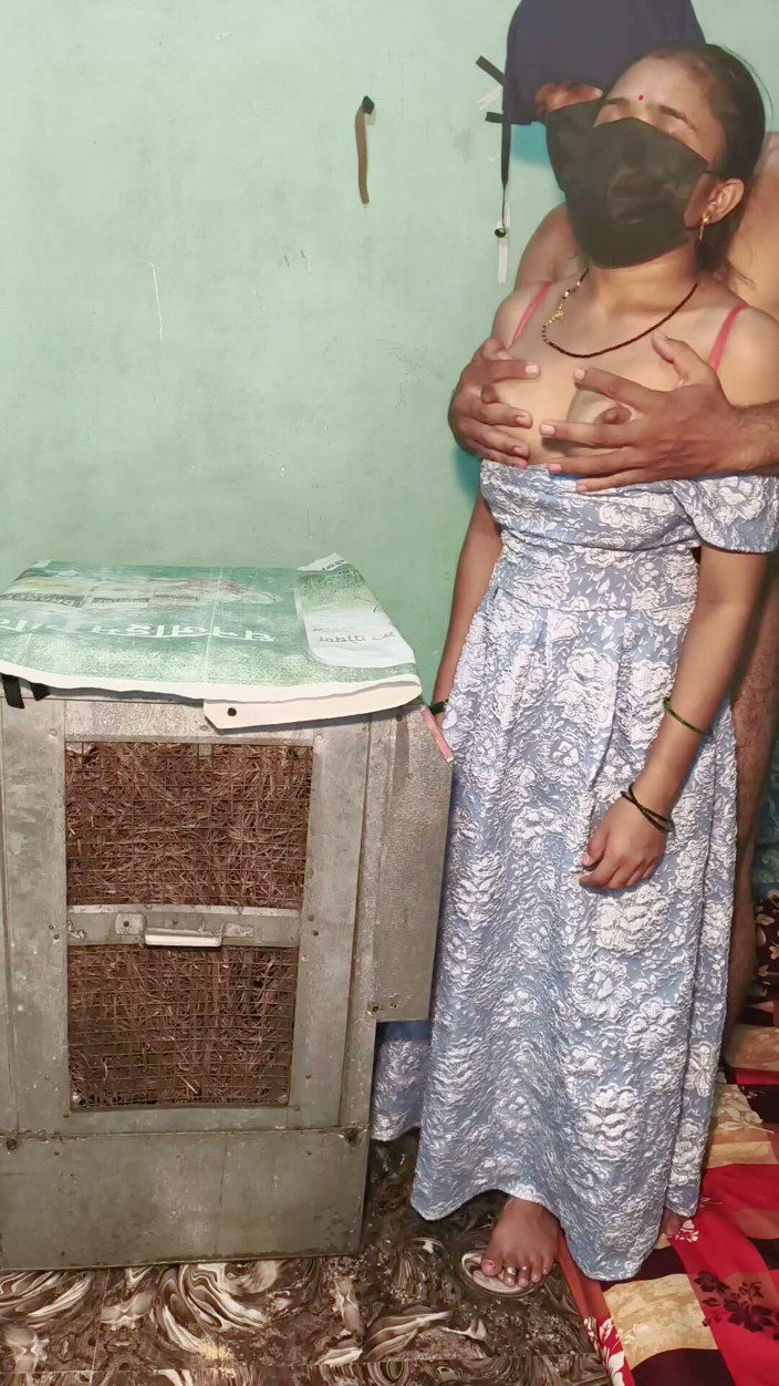 yongboy1: Indian Beautiful Girl First Time college girlfriend doggy style Sex...