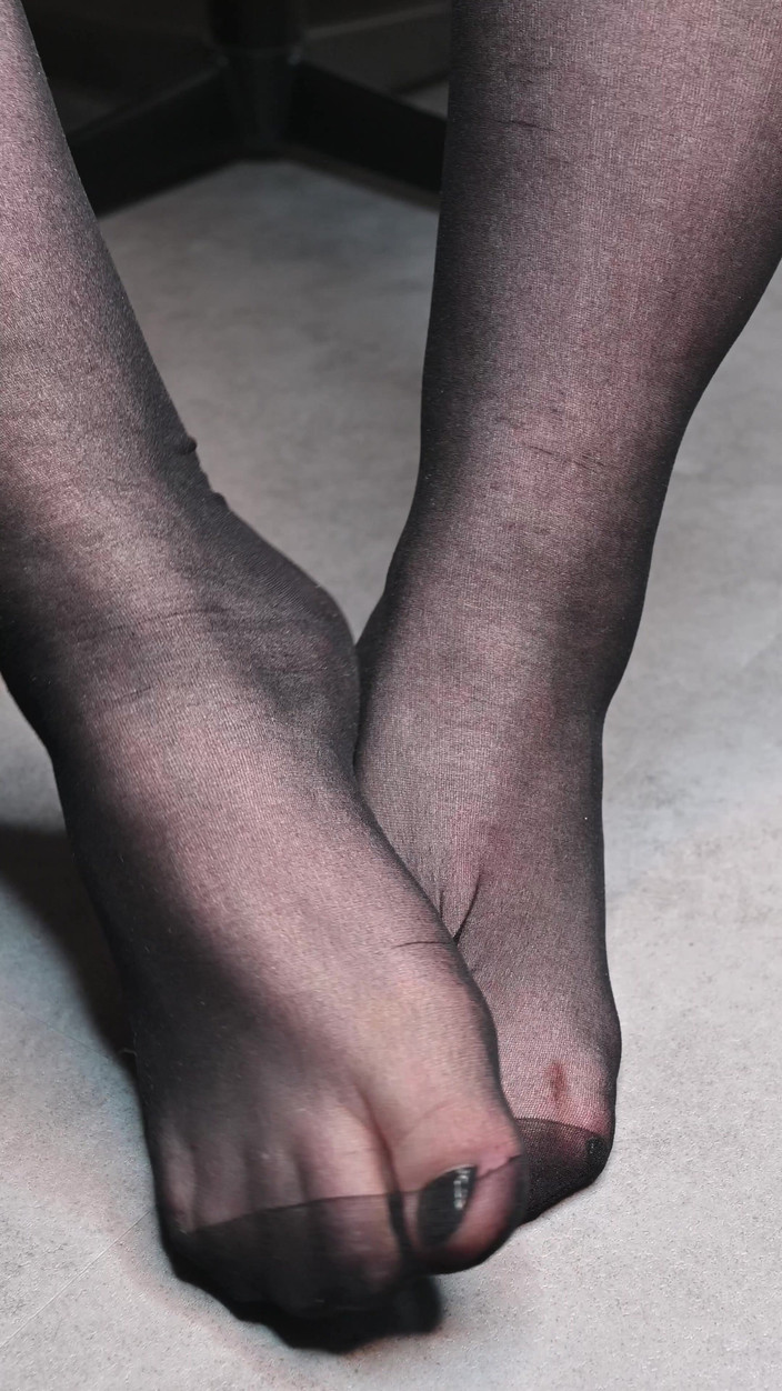 Sexyskyfeet: Asmr नायलॉन पैर रगड़ बेहद आराम और सींग का बना हुआ एक ही समय में नायलॉन पैर tease 4K में