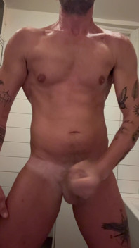 Masturbating, Cumming and Tasting My Cum