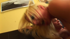 Hand Lotion Studios: Amatorska blondynka została zerżnięta i wytrysk przez lekarza