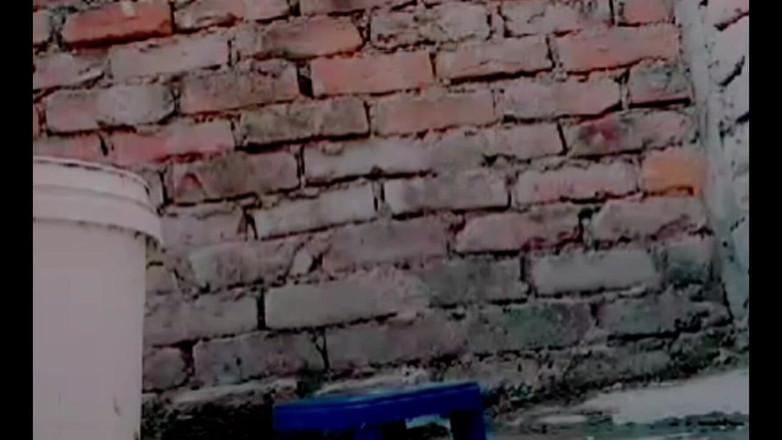 TricolorMusic3: Quente lavanya sexy está tomando um banho esfregando seu corpo...