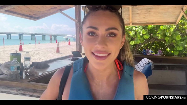 Maximo Garcia: Jetski POV-Fick mit Wild Mackenzie Mace und Einsteigern. Ich liebe...