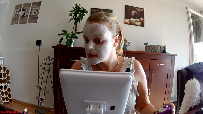 Sutho69: Makeup and cum