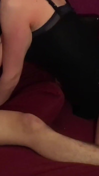 3ka Jeden penis do mých úst a tvůj do mého zadku