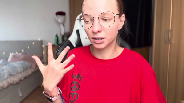 Goddess_Bella_Rae: Perché ogni (reale) uomo dovrebbe avere 4 mogli!