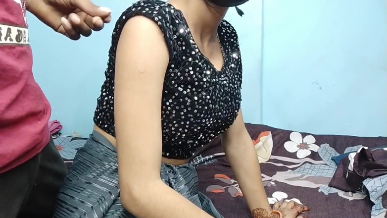 Desi college love: देसी गांव की लड़की की पहली बार