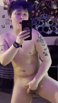 Ftm Trans Man in Mirror Nude Masturbating