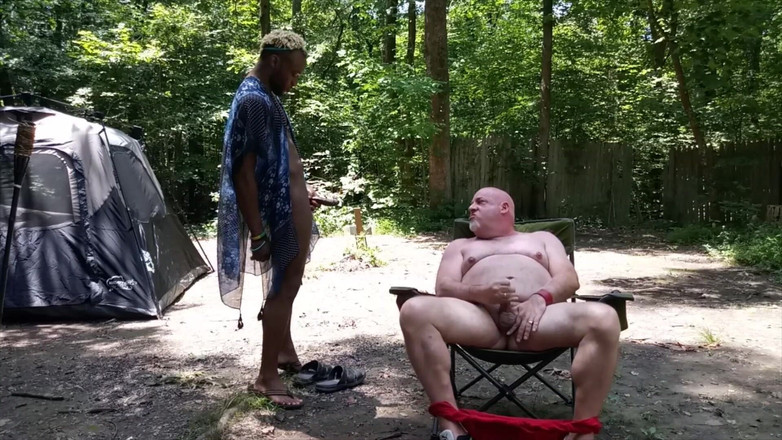 beardaddychub: 熊撸管并有人加入！