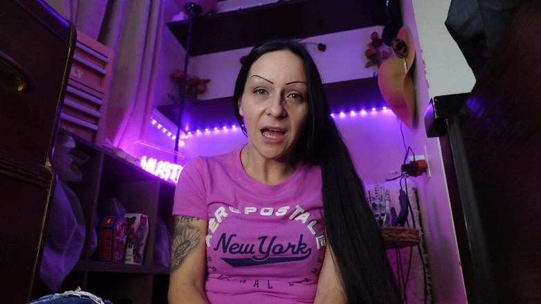 Raven Willow: Diikat Dihukum Di Atas Lantai Saya