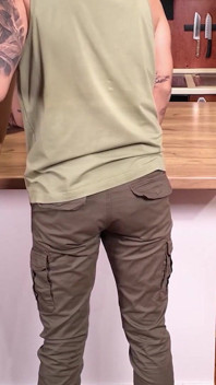 발정난 하녀 앞에서 따먹히는 순진한 십대 의붓딸