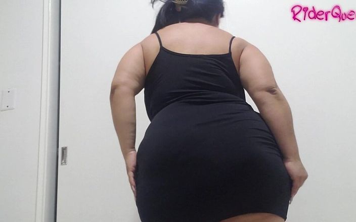 Riderqueen BBW Step Mom Latina Ebony: セクシーなママのシャワーとジーンズでドレス