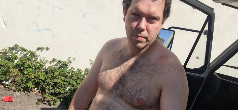 Mirko2589: All Naked in Street