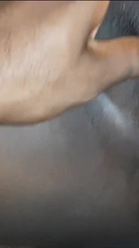 Po noci sexu zjistila, že je stříkačka na mé posteli, zatímco jsem ji tak špatně šukal