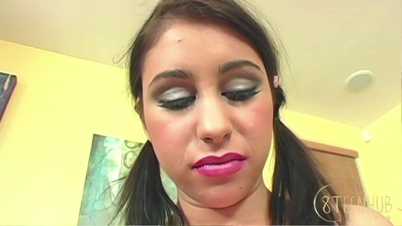 8TeenHub: 8teenhub - Whitney Stevens Is Teen with Massive Natural Bobbs That...