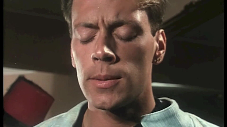 Inthe MILF room: Божевільне Анальне Бажання Вінтажних Повій