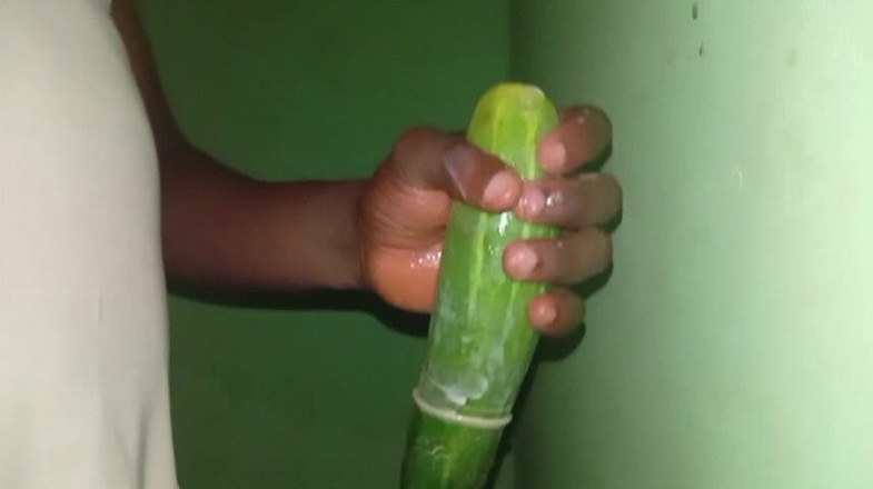 Badman4606: Svart Bryon prova det på henne