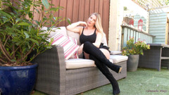 Danielle Maye: Boty Nohy Cross