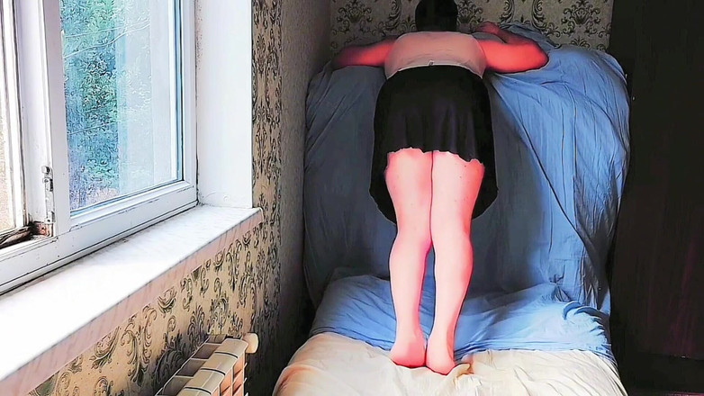 Kitty_Cross: Chaleur zuppish glisse dans mon âme