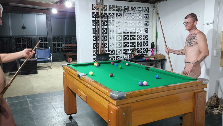 carmonaoficial: The Carmonas Playing Naked Billiards with That Hot Pinch