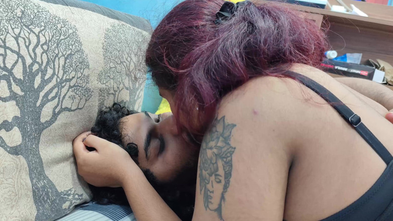 Vaigavarun45: Girl Play with Penis She Kisses Boy Lips Then Boy...