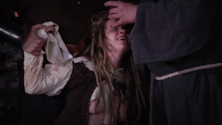 Inquisition and prison world: Şiddetli peri - tatlı bir orman perisi cadı olarak sorgulamak için...