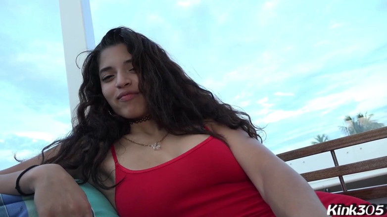 Alex Ace 305: Neighbors daughter Gabriella lopez gets her pussy eaten and gives...