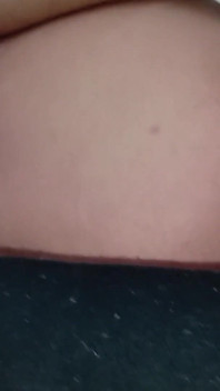 Maloval jsem dům MILF a ona mě zatáhla do svého pokoje.