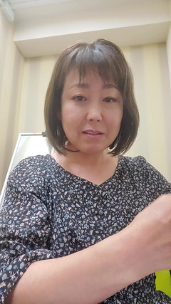 Mayumi Kanzaki: Waiting Room for Photo Shoot #6