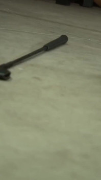 エモ奴隷取得彼女の用量のオーガズム