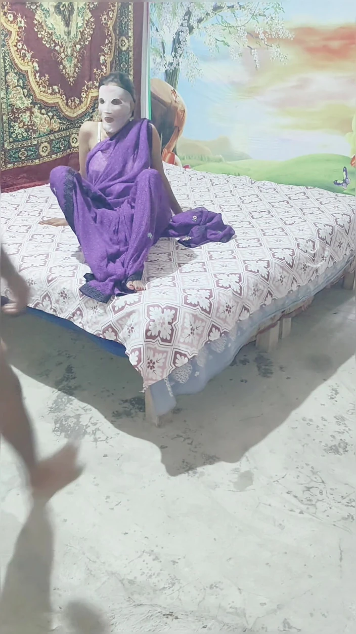 Nisha bhabhi ki chudai: Бхабхи хочет секса с бойфрендом.