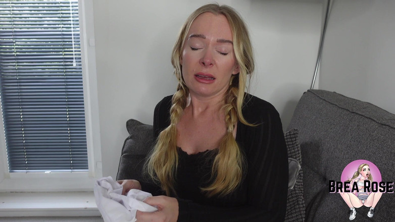 Brea Rose: Compilación de estornudos