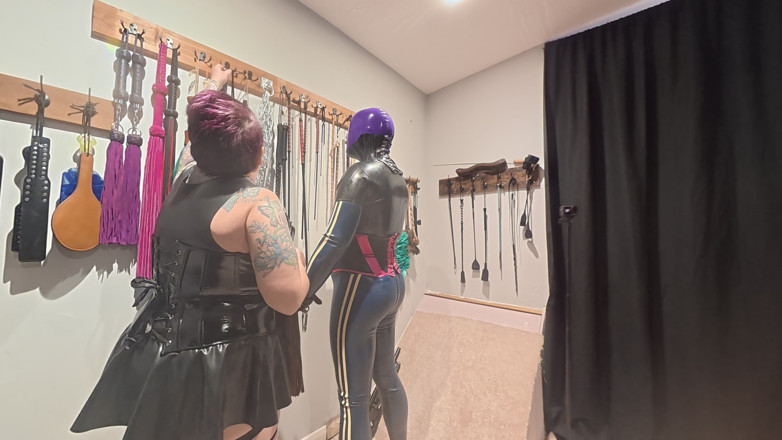 The Izars: Restricted Latex's First Visit to Me