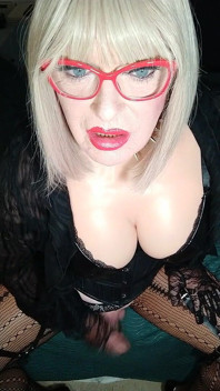 Bedroom Crossdresser Cum