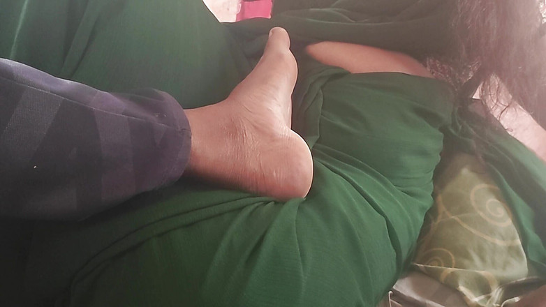 Realmallucouplevlog: Gadis asal mallu india lagi asik nyepong kontol sary