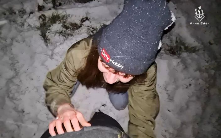 Anne-Eden: 下雪时的第一次性爱！！