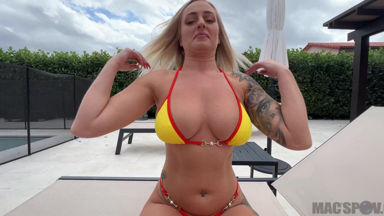 J-Mac: La tettona bionda elana bunnz si fa sborrare un grosso...