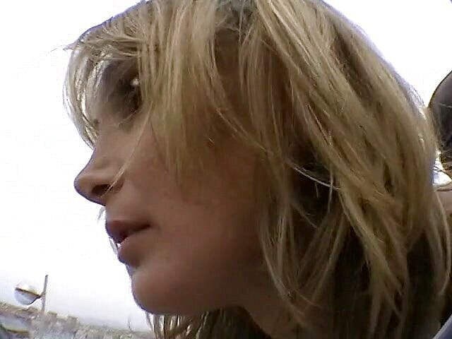 Java Consulting: Heißes paar liebt es, ausstellungen zu machen